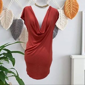 BCBGMAXARIA DRAPY KNIT TUNIC TOP